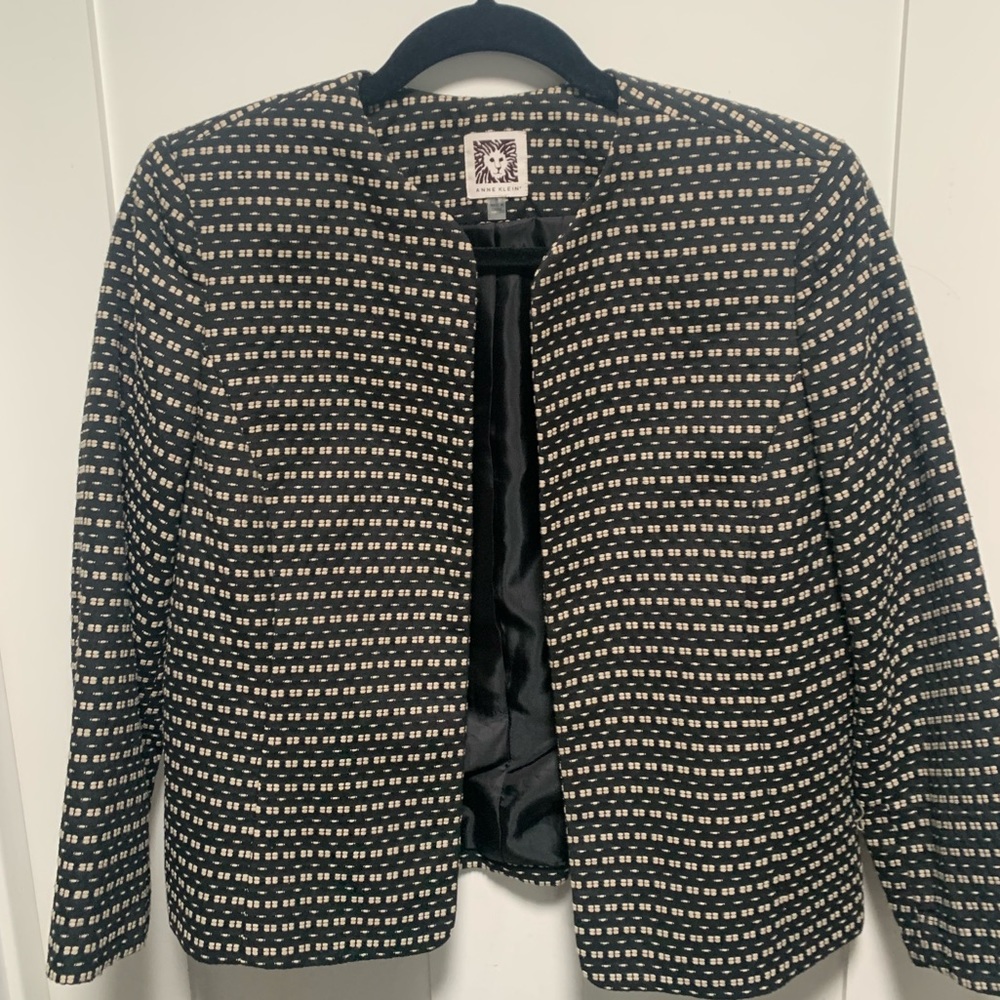 Anne Klein Size 8 Suit Jacket